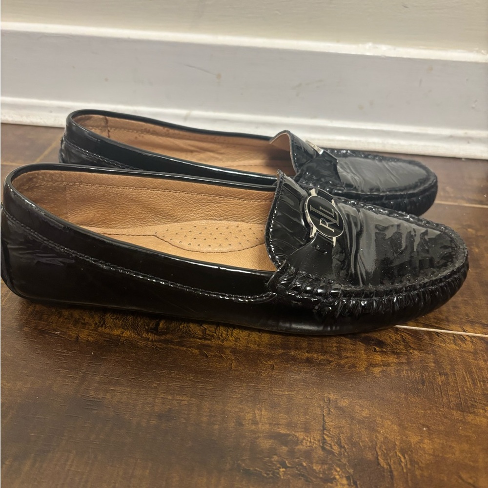 Loafer - Picture 2 of 3